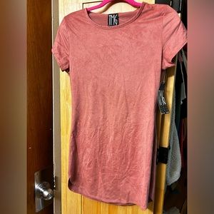 TMG’s Dusty Pink Shirt: Effortless Elegance